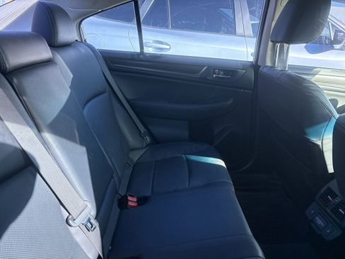 Used 2018 Subaru Legacy 3.6R Limited image 11