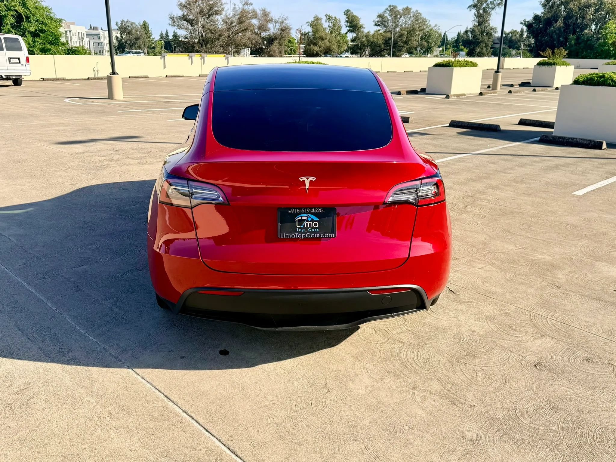 Used 2021 Tesla Model Y Long Range AWD/4WD image 8