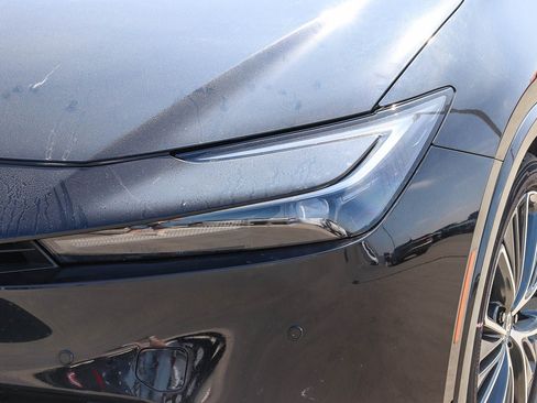 Certified 2024 Toyota Prius XLE FWD image 10
