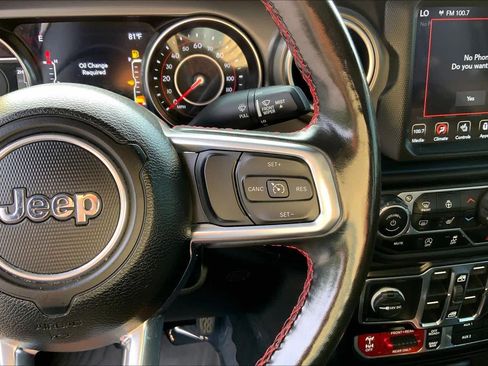 Used 2022 Jeep Gladiator Rubicon w/ LED Lighting Group AWD/4WD image 24