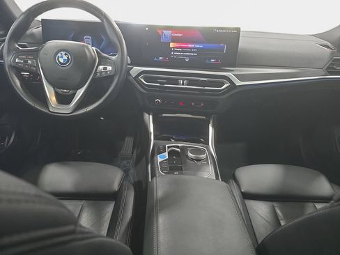 Certified 2023 BMW i4 eDrive35 w/ Premium Package RWD image 9