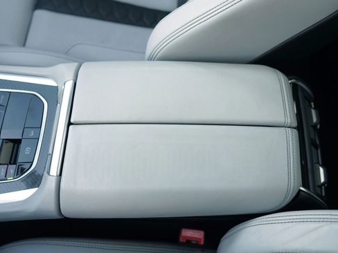 Used 2022 BMW X5 M Competition w/ Ultimate Package image 34