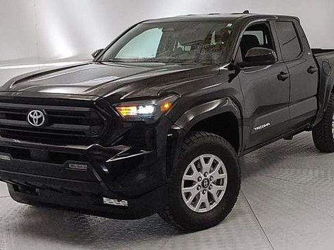 Used 2024 Toyota Tacoma SR5 image 6