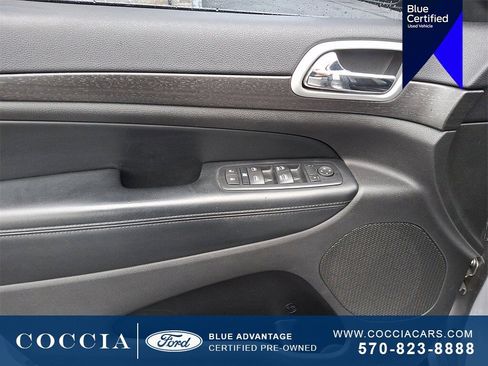 Used 2015 Jeep Grand Cherokee Altitude image 12