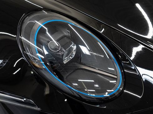 Used 2022 Porsche 911 GT3 image 5