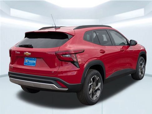 New 2026 Chevrolet Trax LT w/ Sunroof Package image 6
