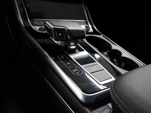 Used 2023 Audi Q8 Premium w/ Convenience Package AWD/4WD image 26