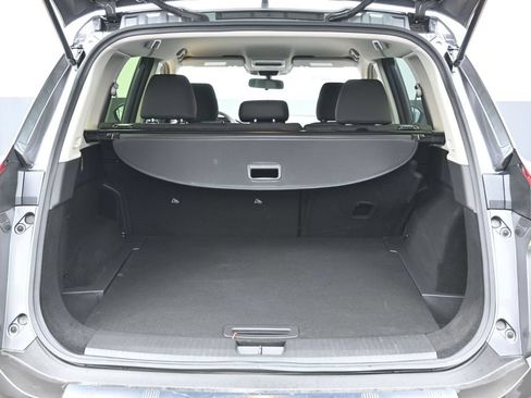 Used 2023 Nissan Rogue S FWD image 14