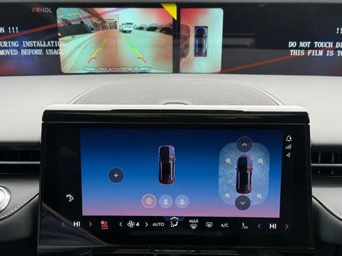 New 2026 Lincoln Nautilus Reserve w/ Jet Appearance Package AWD/4WD image 12
