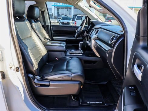 Used 2019 Toyota Tundra SR5 w/ SR5 Upgrade Package image 13