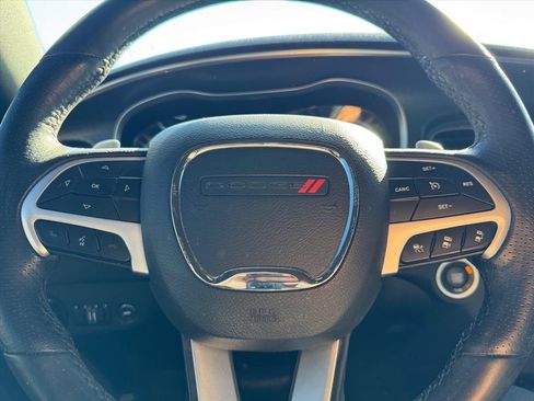 Used 2018 Dodge Charger R/T Scat Pack w/ Dynamics Package image 18
