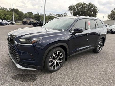 New 2026 Toyota Grand Highlander AWD Hybrid image 5