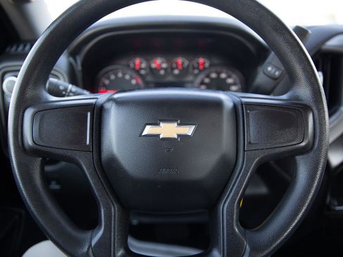 Used 2021 Chevrolet Silverado 1500 W/T image 11