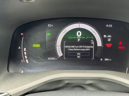 Used 2025 Toyota Camry LE FWD image 34