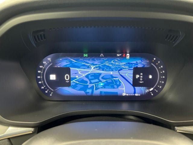 Certified 2025 Volvo XC60 B5 Core AWD/4WD image 16
