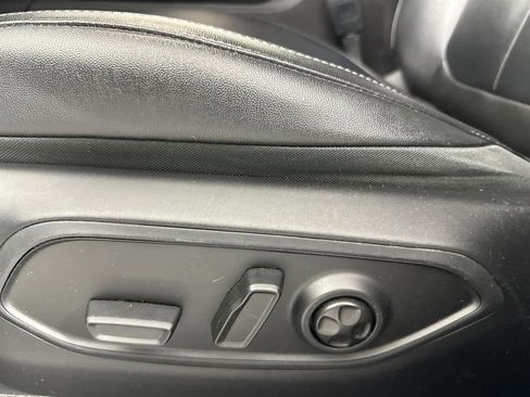 Used 2022 Jeep Grand Cherokee Limited 4xe image 10