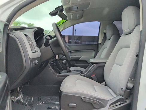 Used 2021 Chevrolet Colorado W/T w/ WT Convenience Package RWD image 9