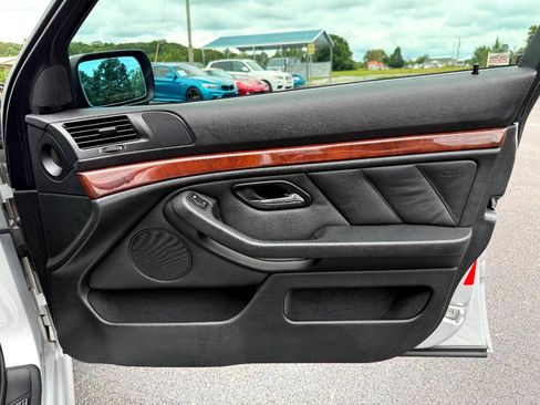 Used 2003 BMW 540i 540iA 4dr Sdn 5-Spd Auto image 43