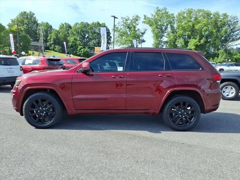 Used 2021 Jeep Grand Cherokee Laredo X AWD/4WD image 8