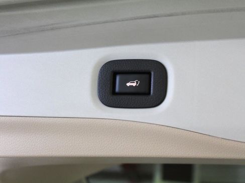 Used 2015 Nissan Rogue SL w/ SL Premium Package AWD/4WD image 31