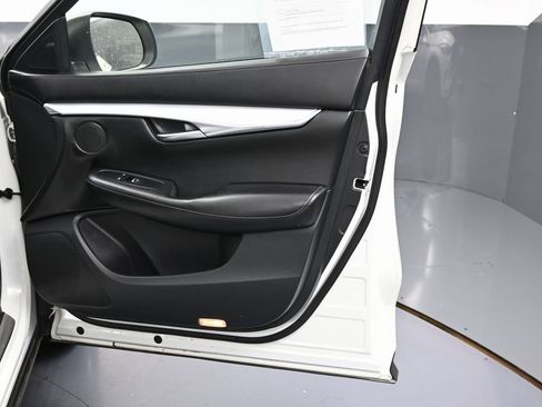 Used 2021 INFINITI QX50 Luxe w/ Appearance Package image 37