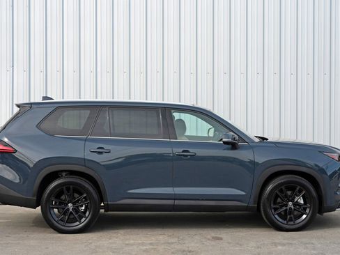 Used 2024 Toyota Grand Highlander AWD Hybrid image 52