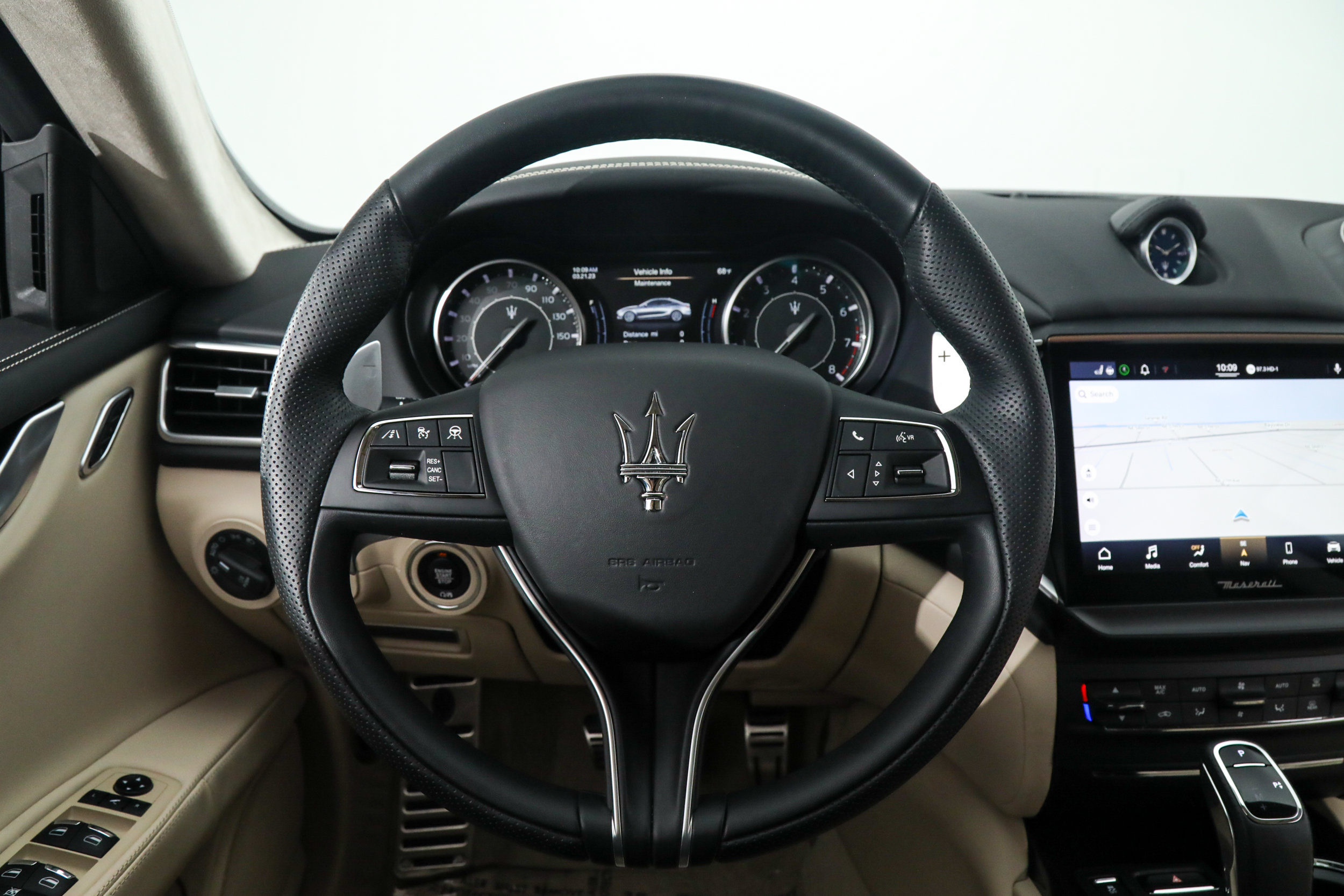 Certified 2023 Maserati Ghibli Modena RWD image 17