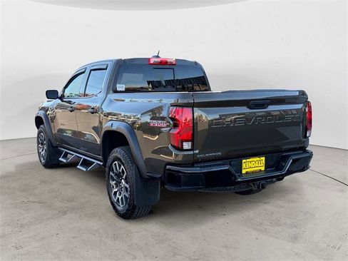 Used 2023 Chevrolet Colorado Trail Boss w/ Technology Package image 5