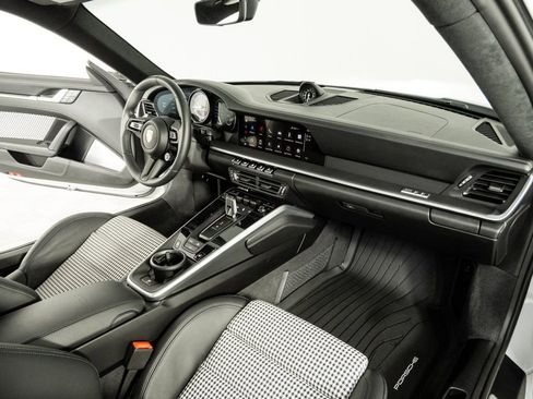 Certified 2024 Porsche 911 Turbo S image 22