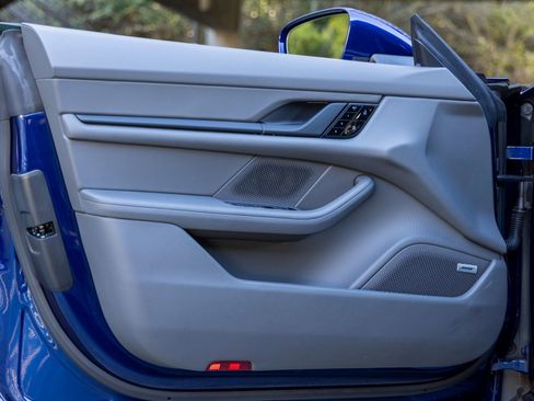 Certified 2021 Porsche Taycan image 22