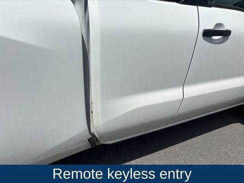 Used 2025 Nissan Frontier S image 10