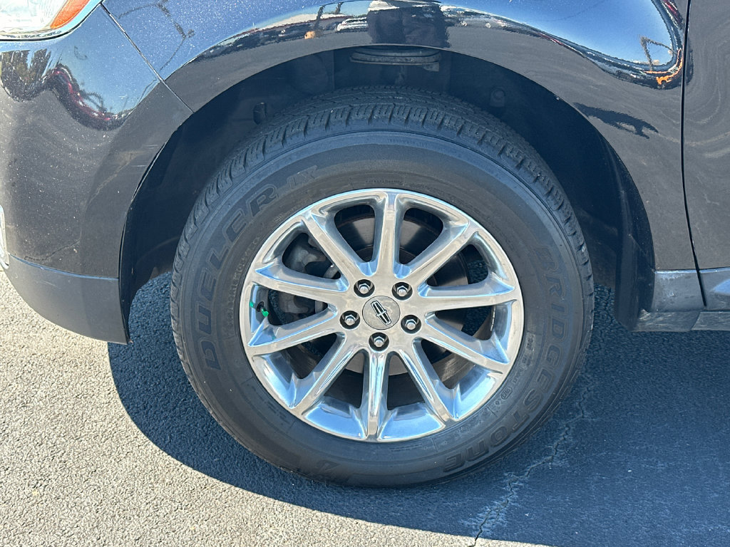 Used 2015 Lincoln MKX AWD w/ Equipment Group 101A image 11