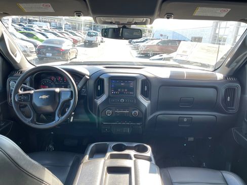 Used 2020 Chevrolet Silverado 2500 W/T w/ WT Convenience Package AWD/4WD image 15