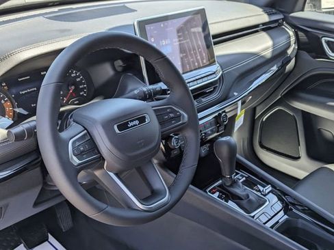 New 2024 Jeep Compass Latitude w/ Convenience Group image 13