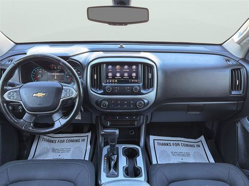 Used 2019 Chevrolet Colorado LT w/ LT Convenience Package AWD/4WD image 17