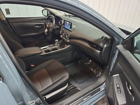 Used 2025 Nissan Sentra SV w/ All-Weather Package image 15