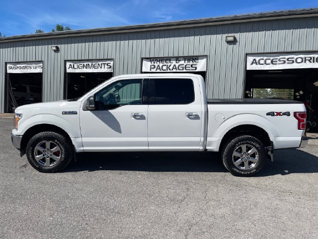 Used 2018 Ford F150 XLT w/ Equipment Group 302A Luxury AWD/4WD image 4