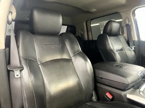Used 2017 RAM 2500 Laramie w/ Sport Appearance Group AWD/4WD image 16