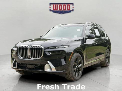 Used 2023 BMW X7 xDrive40i w/ Premium Package AWD/4WD image 3
