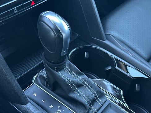 Used 2023 Volkswagen Atlas SE image 22