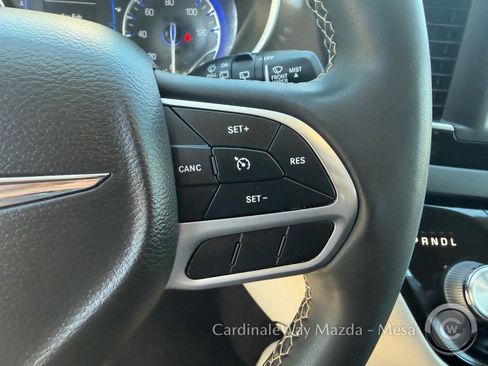 Used 2022 Chrysler Voyager LX FWD image 22