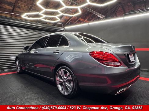 Used 2018 Mercedes-Benz C 300 Sedan image 4