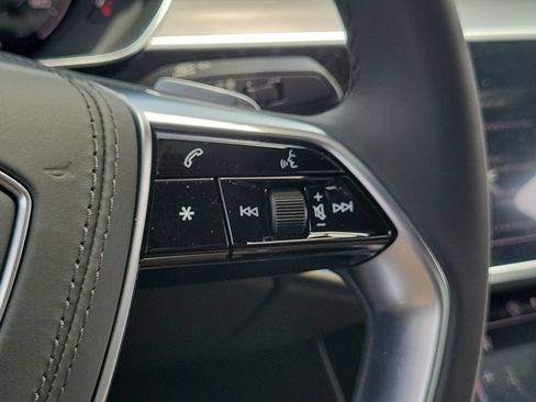 New 2026 Audi A8 L 3.0T AWD/4WD image 10