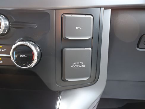 New 2026 Ford F150 XLT w/ XLT Black Appearance Package AWD/4WD image 16