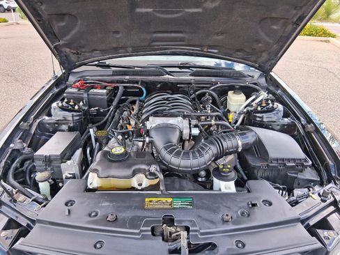Used 2007 Ford Mustang GT RWD image 38