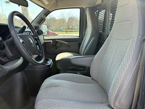 Used 2023 Chevrolet Express 2500 w/ Driver Convenience Package image 6