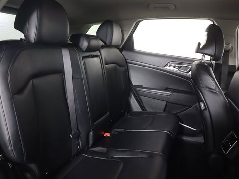 Used 2024 Kia Sportage EX image 33