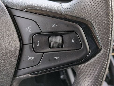 Used 2025 Chevrolet TrailBlazer LT AWD/4WD image 21