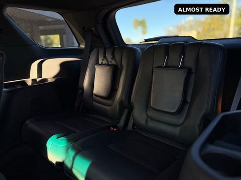 Used 2015 Ford Explorer XLT w/ Equipment Group 202B image 25