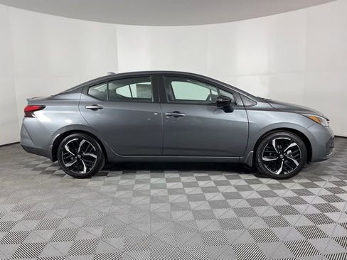 New 2025 Nissan Versa SR w/ Trunk Package image 11